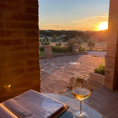 Castel del Piano  Agriturismo Il Tiro المظهر الخارجي الصورة