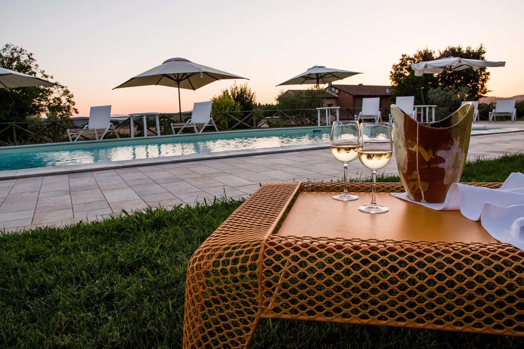 Castel del Piano  Agriturismo Il Tiro المظهر الخارجي الصورة
